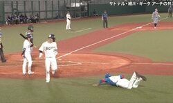 どうした…！？ 日ハム・新庄監督、“まさかの珍ハプニング”「怪我しますよw」「面白すぎる」コケながら“全力ヘッスラ”にファン大爆笑