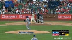 山本由伸vsヌートバーの“侍対決”は山本の「貫禄勝ち」緊迫場面で圧巻スプリット→ヌートバーはヘルメット叩きつけ“感情むき出し”に