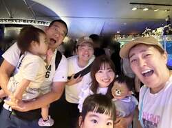  石出奈々子、息子と訪れた水族館で再会した人物「こんにちわ、と後ろから声が！」 