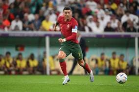 【W杯】C・ロナウドの“ラストダンス”はどうなる？　スイス戦で先発外…垣間見た苦々しい表情