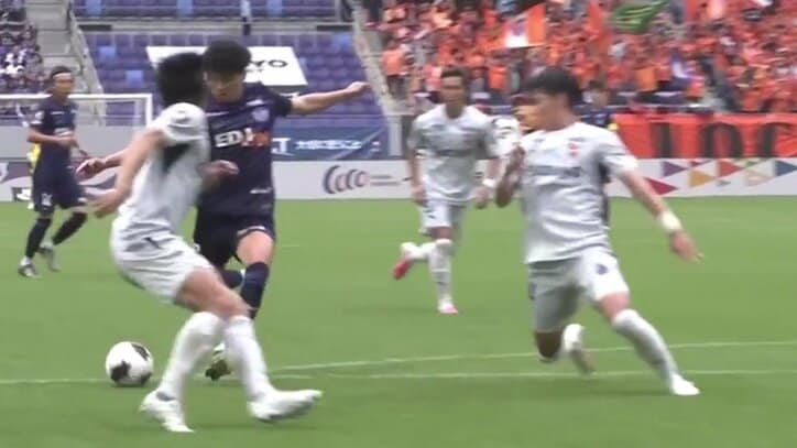 Jリーグ