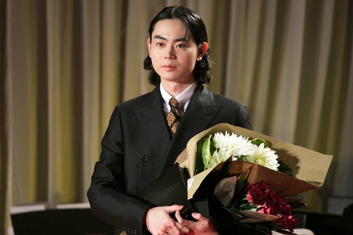 菅田将暉は“オーバーワーク”? 佐藤浩市「いま走らなかったら、いつ走るんだ!」