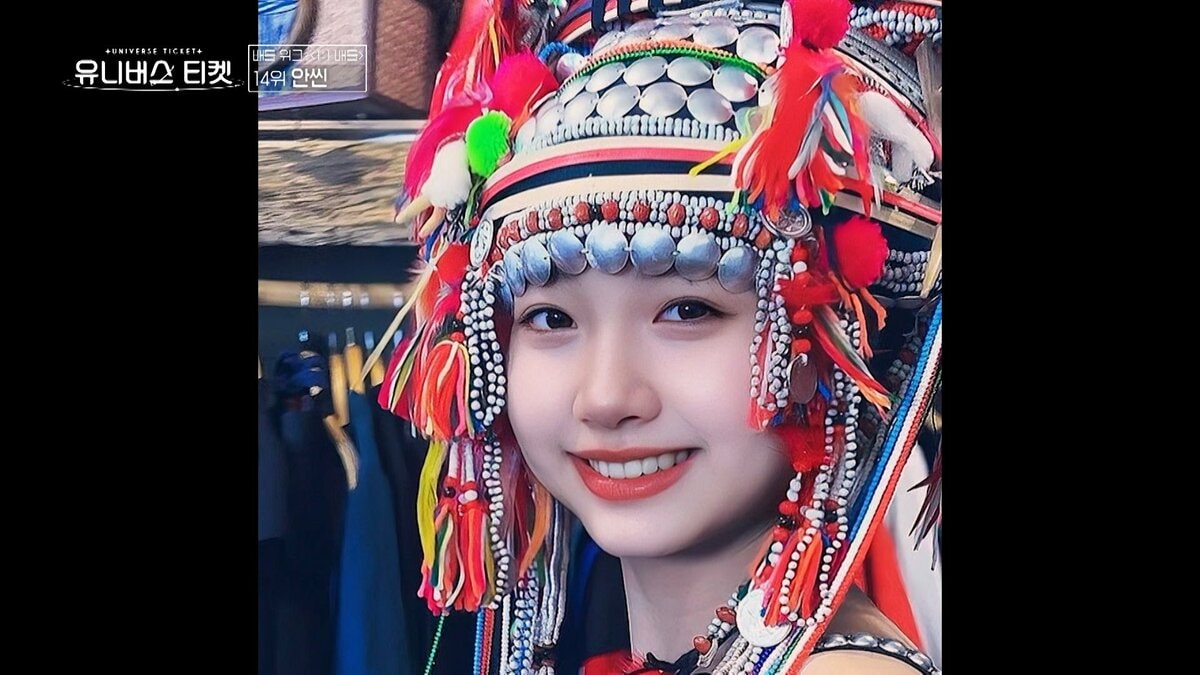 中国ハニ族出身の13歳練習生、民族衣装を着た幼少期から現在までの