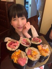 もえのあずき『バンコクのおすしやさん♪』