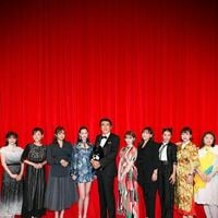 「公開処刑された私」菊地亜美、水原希子らと並んだ集合ショットで自虐コメント