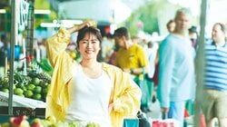 磯山さやかデビュー25周年写真集 カバーカットは“マシュマロボディ”の魅力を最大限引き出した一枚に