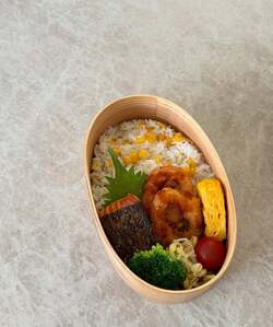  花田虎上の妻、大好きなものを入れた弁当を公開「美味しそう」「食べ過ぎ注意ですね」の声 