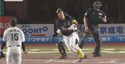 スタンド総立ち！打った瞬間ホームラン 復活したポストシーズンに強い男 ラオウ・杉本裕太郎が“エグすぎる一発”を左中間最深部に叩き込む瞬間