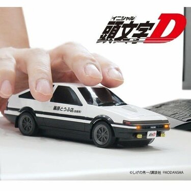 頭文字D』藤原拓海の愛車AE86がワイヤレスマウスに！ヘッドライト