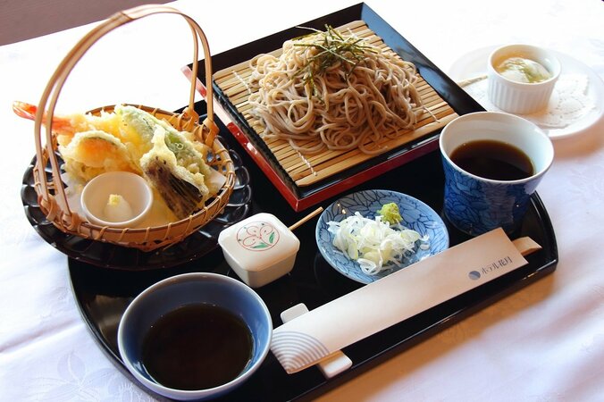 【写真・画像】　1枚目