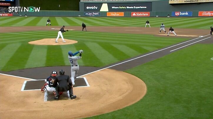 【写真・画像】実はHR前も凄かった！ 大谷翔平“超速”ツーベースに「伸び方えぐ」ファン驚愕 ぐんぐん伸びてセンター越え「流石のパワーだ」　1枚目