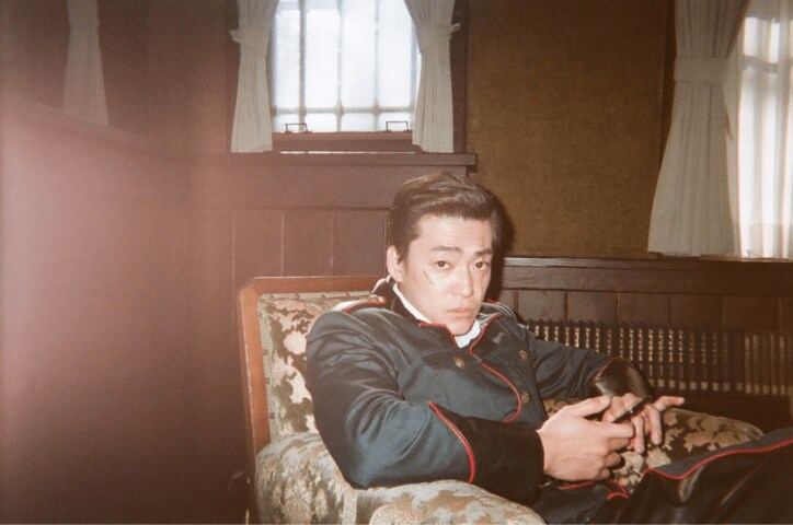 小関裕太カメラマン！福士蒼汰主演『曇天に笑う』の裏側写真を続々公開「センスの塊」と話題