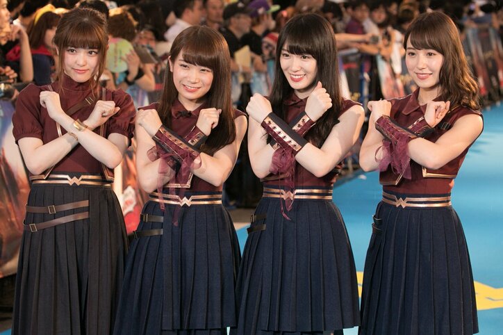 乃木坂46・西野七瀬、歌舞伎町で突然のアカペラ&ダンスに「恥ずかしい」と照れ笑い