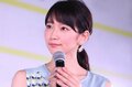 吉岡里帆、胸の谷間チラリな“写真集未公開カット”にファン歓喜「これはやばい」「悩殺！」