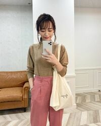 近藤千尋の春色コーデショットに「かわいい」「疲れが吹っ飛んだ」の声