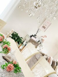 渡辺美奈代『ピンクを取り入れ』