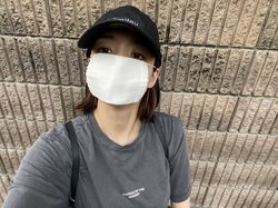 モデル雀士・岡田紗佳の“アベノマスク”姿にファン驚き「顔の小ささがよくわかります」