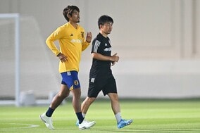 守田英正の出場は絶望的…運命のドイツ戦、ボランチの最適解は？ 遠藤航の状態も判断材料の１つに