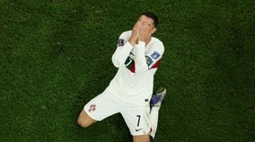 これは泣ける…ロナウド、W杯敗退直後の嗚咽号泣シーン