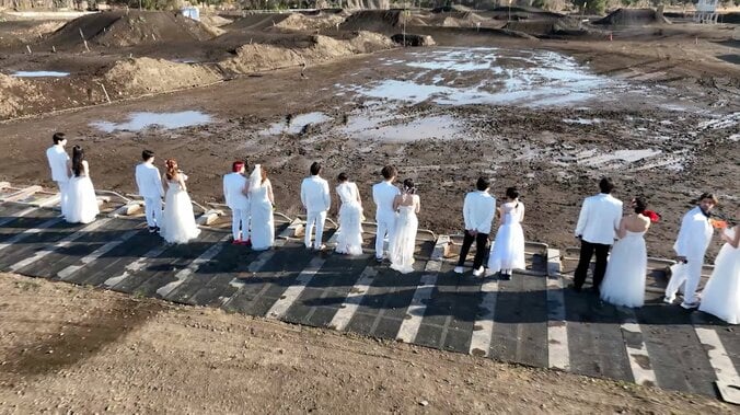 【写真・画像】男女の生々しい本音が暴かれる過酷な婚前合宿サバイバル『ウェディングウォーズ』放送決定！鈴木えみと森香澄がMCに就任　2枚目