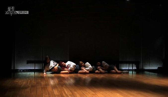 BLACKPINK、超貴重なMV撮影に密着！カムバックライブの裏側も 4枚目