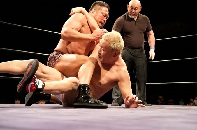 佐藤光留、内柴正人戦実現に向け柔術公開スパーリング　ノアGHC王者・杉浦貴が「ハードヒット」登場 2枚目