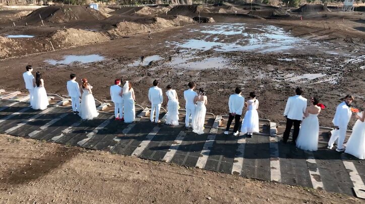 【写真・画像】男女の生々しい本音が暴かれる過酷な婚前合宿サバイバル『ウェディングウォーズ』放送決定！鈴木えみと森香澄がMCに就任　2枚目