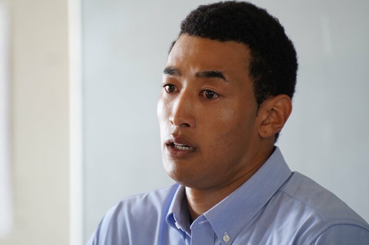 覆面D（関口メンディー）&ハオウ（武知海青）がついに直接対決！「背負いながら生きている僕らは前に進まなければ」同じ傷を負った二人の戦いの結末は？『覆面D』最終話