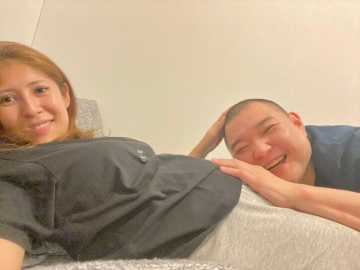  内山信二の妻、出張から帰宅した夫がお腹の子にした行動「お喋りしてくれてました」 