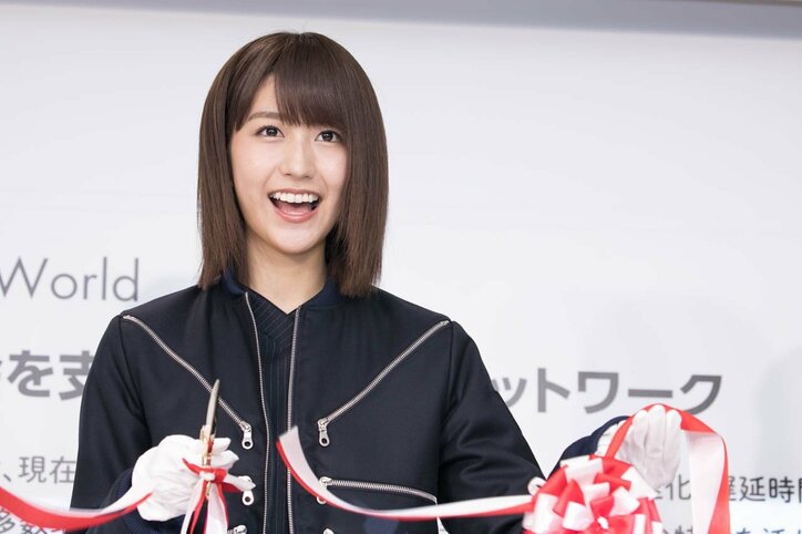 欅坂・菅井&土生が5Gの世界を体験「100Gになったらどうなるんだろう」