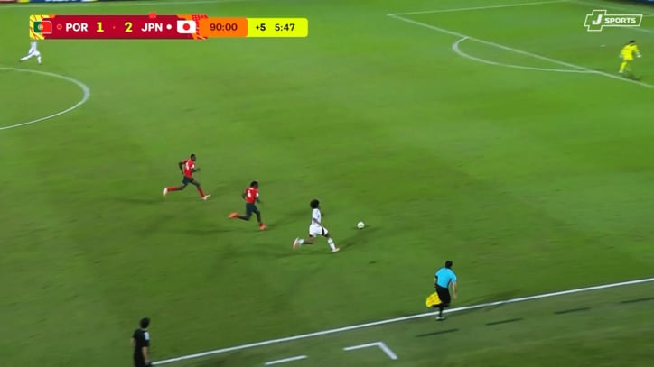 右サイドを爆走するマギー