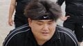 ムキムキイケメンを瞬殺 “肩舐め”男が相撲で圧倒的なパワーを披露 「強すぎる」「体格差」