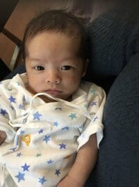 魔裟斗、“親バカ”になる息子の写真を公開し「イケメンすぎ」「目力バツグン！」の声