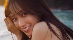 日向坂46佐々木久美1st写真集 タイトルは『めくる日々』、表紙4種類も解禁