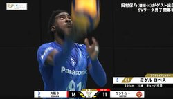 「なんだこのサーブ」「あれは取れない」男子バレー、レシーブを吹き飛ばす驚愕の“一撃”にファンも唖然