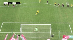 SNS騒然！日本代表FW、まさかの“ど真ん中PK”失敗…「早川にパネンカは最悪」「そんなバレバレな…」MVP守護神に駆け引きで惨敗