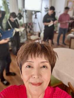 戸田恵子、撮影中の寝不足を告白「ちょいの間に即、落ちちゃいます」 