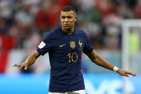 【W杯】ケインのPK失敗に満面の笑顔　ムバッペの“無慈悲なリアクション”に英注目「同情せずに容赦なく笑った」