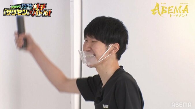 チーム天彦、次世代スポーツ「サッセン」に挑戦！佐藤天彦九段の華麗なるジャンピングアタックにファン「いい飛び込みだ～」／将棋・ABEMAトーナメント 4枚目