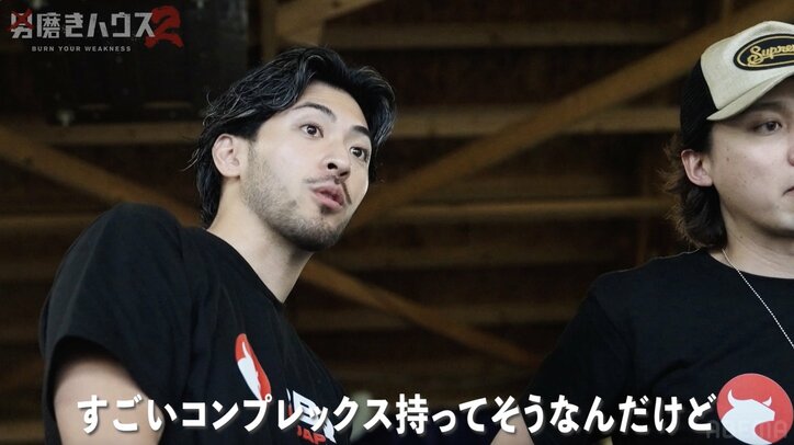 【写真・画像】「髪の毛抜けてるよ？」 “スチールウールヘア”とイジられた19歳大学生 大胆イメチェンを決意　2枚目