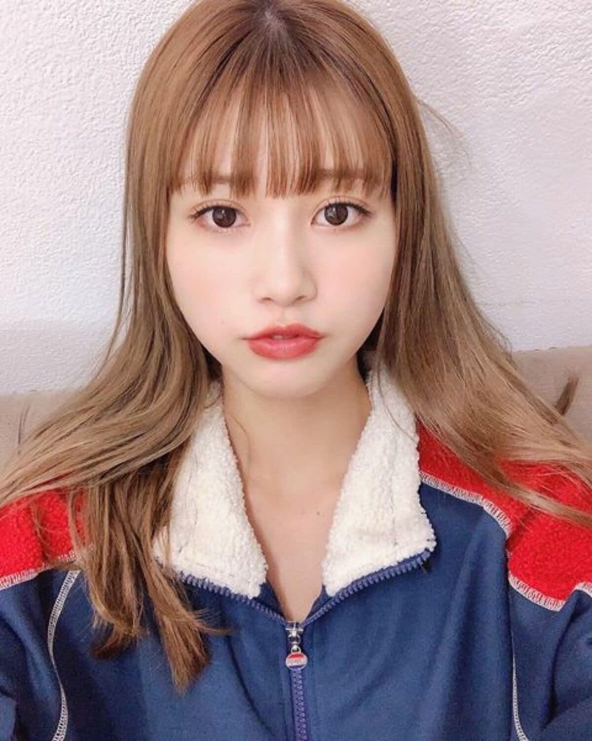 可愛すぎるよどうしよ 大優勝だわ 生見愛瑠 あひる口でカメラを見つめるオフショットに悶絶の声 話題 Abema Times