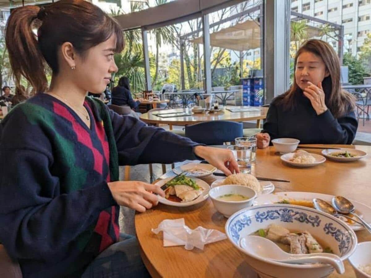 才 賀 紀 左衛門 彼女