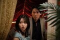 「枕営業」の証拠映像がスクリーンに 同僚が仕組んだ“公開処刑”に不倫妻(桜井日奈子)が絶叫「止めてよ!」 『余命3ヶ月のサレ夫』第4話