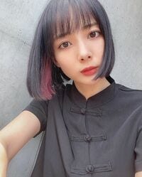 「美しい」「顔面偏差値国士無双」モデル雀士・岡田紗佳の涼しげな“半袖カンフー着”ショットに反響