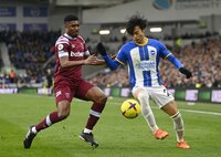 「ただのドリブラーじゃない」三笘薫のパス成功率は驚異の93パーセント！ 「オフザボール」「守備力」「中の動き」プレミアで向上させた“ドリブル以外”が凄すぎる