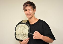 白鳥大珠、“左一閃”で連続アップセット　雑音をシャットアウトして掴んだ世界一の称号