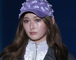 「脚長い！」身長176センチのゆうちゃみ、“チラリ”覗かせる圧倒的美脚＆スタイルに反響「腰の位置やばい」