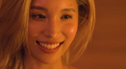 「すごい女がいた」女王様系セクシー美女の過激キスに盛山「ロンバケやん！」