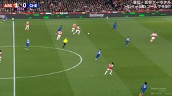 「スーパートミー！」冨安健洋の“最高のインターセプト”が高評価 パスカットからショートカウンター発動→ドンピシャクロスで決定機を演出「ナイス守備」「いい仕事するじゃん」