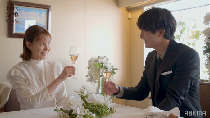 トリンドル玲奈、自身の“トリセツ”を浅香航大に説明「結婚相手にやってほしいことNo.1」に千鳥ノブ悶絶「かわいすぎ！」『私たち結婚しました2』第1話 3枚目